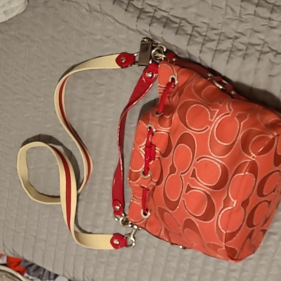 COACH Poppy Pink Metallic Glam Tote pull string bucket bag - Picture 7 of 17